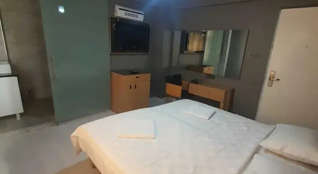 Двухместный семейный номер Standard с балконом и с видом на город edirne suit hotel