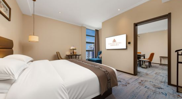 Люкс Deluxe Xingang International Hotel