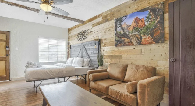 1BD Mnt View Suitehikingdogs Welcome!
