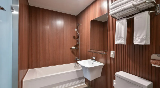 Полулюкс Sea Moon Tourist Hotel