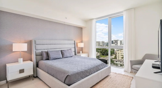 914 Tiffany House 1 Bedroom Condo by RedAwning, Забронировать Апартаменты/квартира Апартаменты Форт-Лодердейл, рядом с Пляж Себастьян-стрит, Апартаменты/квартира
