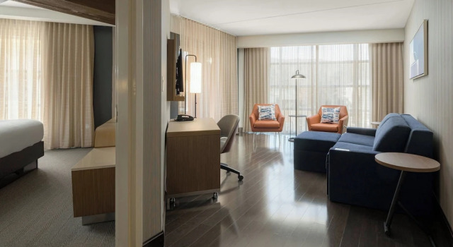 Люкс Courtyard by Marriott Gatlinburg Downtown