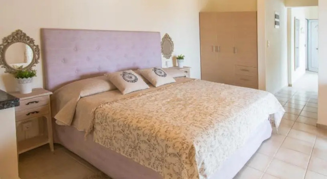 Студия Frixos Hotel