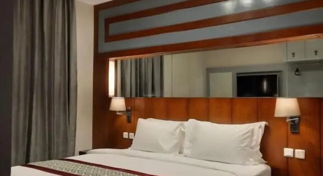 Апартаменты Luxury Biz Hotel Apartments