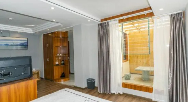 Suite Business Jianshui Hotel