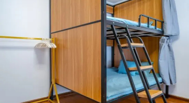 Кровать в общем номере (женский номер) Fish House Youth Hostel