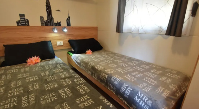 Pleasant Holiday Home With Private Swimming Pool, Gorgeous View and Quiet Location, Забронировать Отель Отели Сплитско-Далматинской жупания 3 звезды, 3*