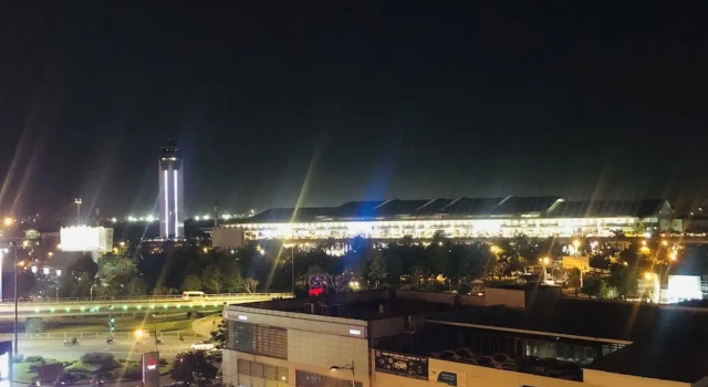 Номер Luxury Doha 2 Hotel Saigon Airport
