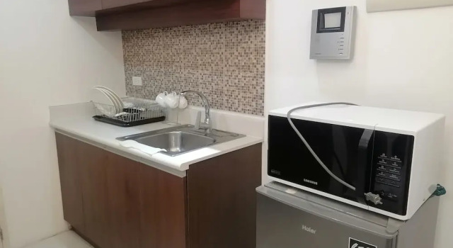 Двухместный семейный номер Standard с видом на залив Cozy Condo near US EmbassyErmita Manila/ Roxas blvd/ Dolomite beach