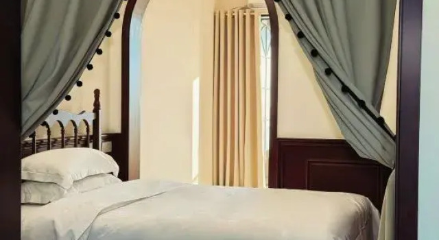 Люкс Beihai Lanyu Seaview Hotel (Yintan Scenic Area Branch)
