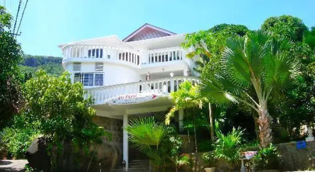 Le Pti Payot Guest House