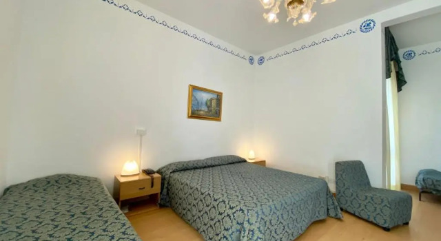 Четырёхместный номер Standard Hotel Florida