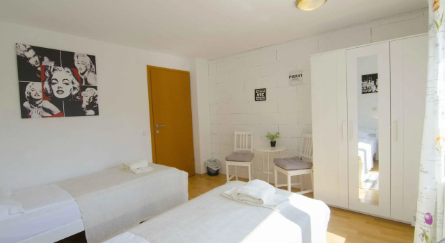 AURA Guesthouse Ljubljana