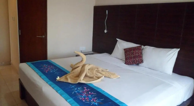 Nuriani Rooms, Забронировать Отель Отели провинции Бали с завтраком, Завтраки