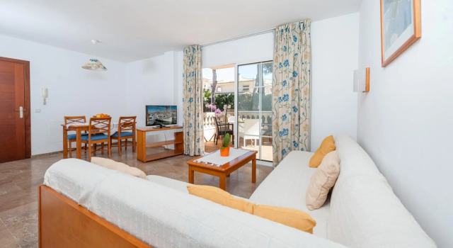 Rierol, Book Hotel Santa Margalida Majorca