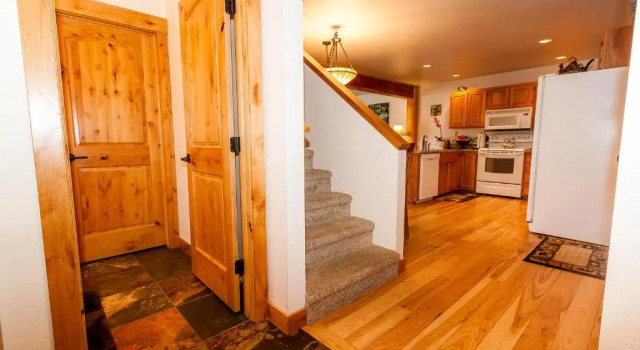 Коттедж 241 North Side Circle, Unit A by Summit County Mountain Retreats