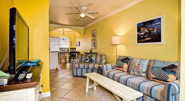 Люкс Barefoot Beach Resort