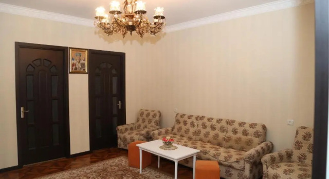 Apartament In Isani, Book Apartment Hotels in Tbilisi Region with a Pool, Swimming Pool