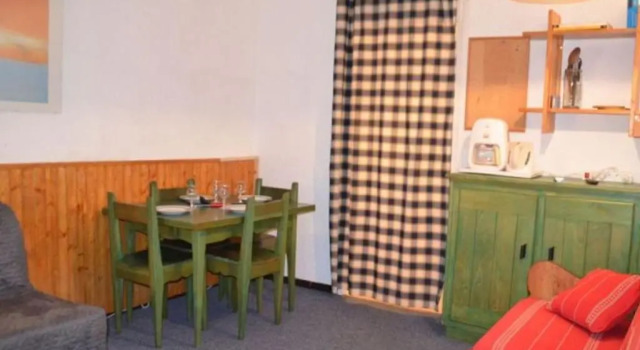 Appartement Les Menuires, 1 pièce, 2 personnes - FR-1-452-264, Забронировать Апартаменты/квартира Ле-Менюир Три Долины