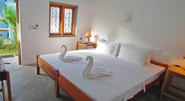 Vista Rooms Panama Road 2, Prenota Hotel Hotel a Ampara District con piscina, Piscina