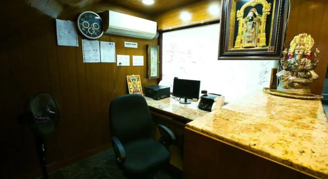 Vasantharaja Inn