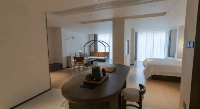 Люкс Deluxe Xiandao Lake International Hot Spring Resort