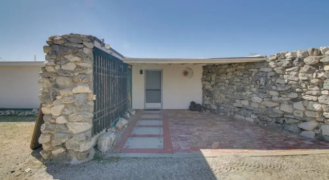 Patio & Views: Eccentric Desert Hot Springs Home