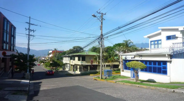 Hotel Le Voltaire, Rezerwuj Hotel San Jose De La Montana San Jose