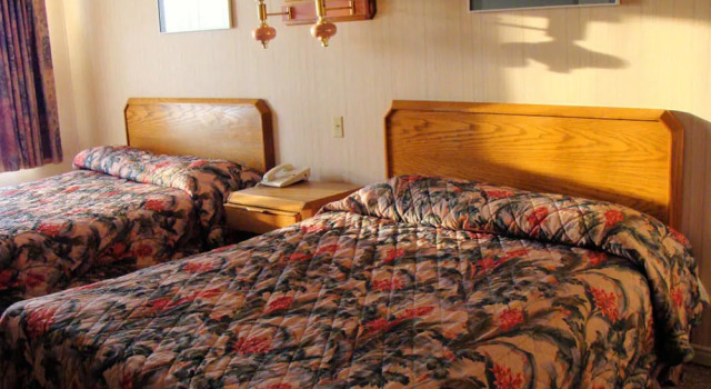 Woodycrest Motel, Book Motel SPA-hoteller i Durham Region, SPA