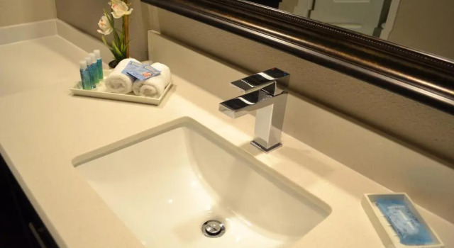 Семейный люкс Yosemite Southgate Hotel & Suites