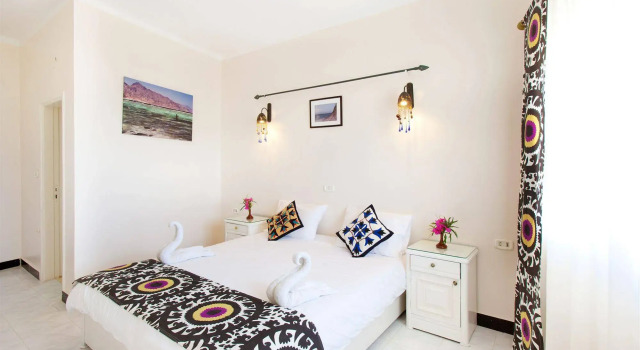 Coral Coast Hotel