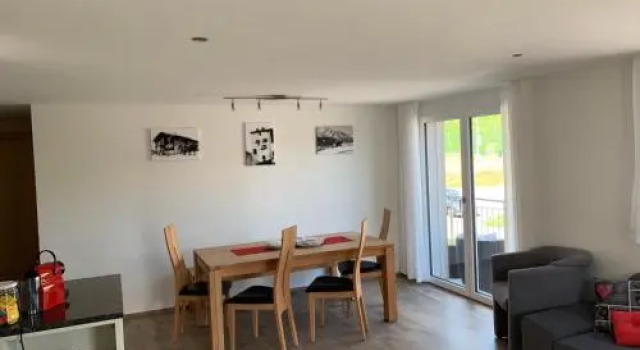 Haus Baracca, Varaa Hotelli Vella Surselva