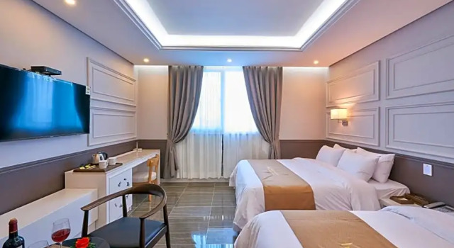 Номер Deluxe Gwangju Madrid Hotel