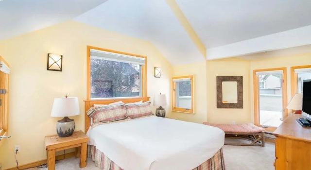 Le Chamonix D 3 Bedroom Condo