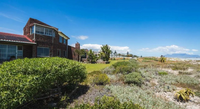 Melkbos Beach Lodge, Забронировать Отель Отели Cape Peninsula с бассейном, Бассейн