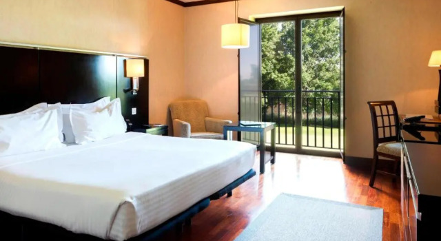 Номер Standard AC Hotel Palacio de Santa Ana by Marriott