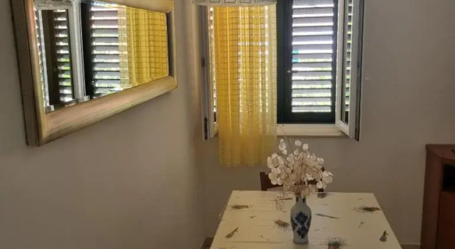 Villa Mila, Забронировать Вилла Коттеджи Бола, рядом с Пляж Порт Бол, Коттедж