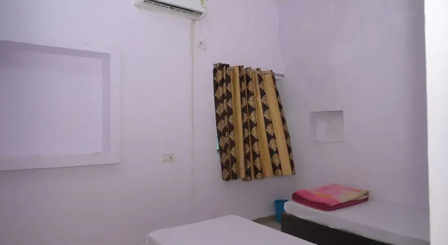 Maharani Maya Guest House Bodhgaya, Book Pension Gæstehuse i Bihar, Pension