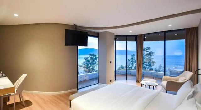 Номер Standard Yacht Hotel