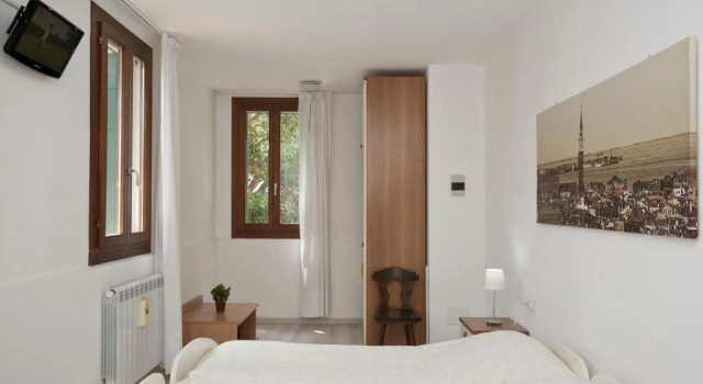 Ca' del Pomo Granà, Rezerwuj Bed and Breakfast Murano Wenecja Euganejska