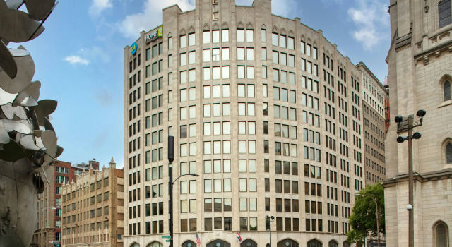 Tru By Hilton St Louis Downtown Mo, Забронировать Отель Отели Сент-Луис с бассейном, рядом с Католическая церковь Св. Марии Торжествующей, Бассейн