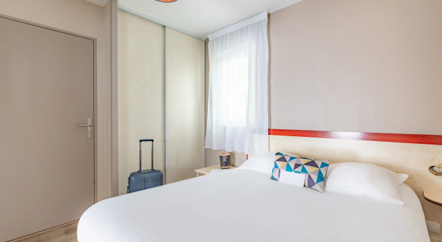 AppartCity Classic Limoges, Забронировать Апарт-отель Лимож Haute-Vienne, рядом с Церковь Сен-Мишель-де-Лион