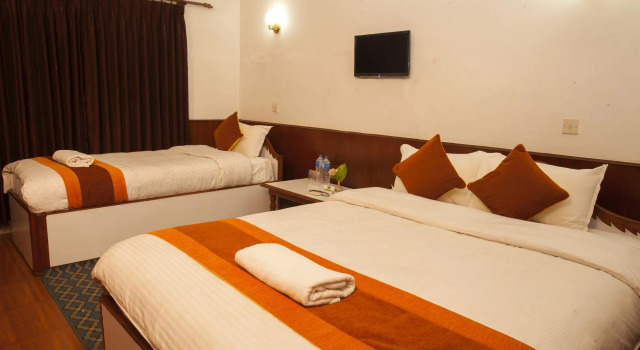 Jungle Safari Resort, Забронировать Курортный отель Саураха провинция Багмати-Прадеш