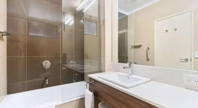 Standard quadruple chambre Quality Hotel Parklake Shepparton