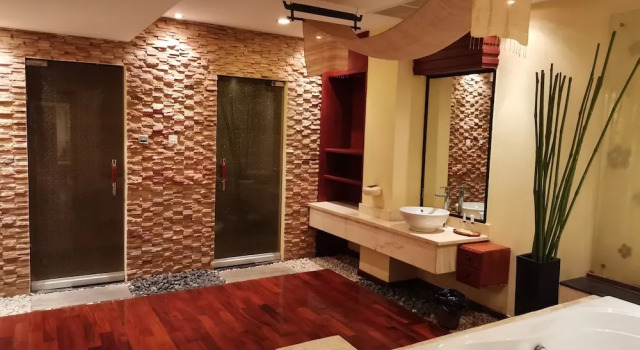Люкс Business Oruseeey Hotel