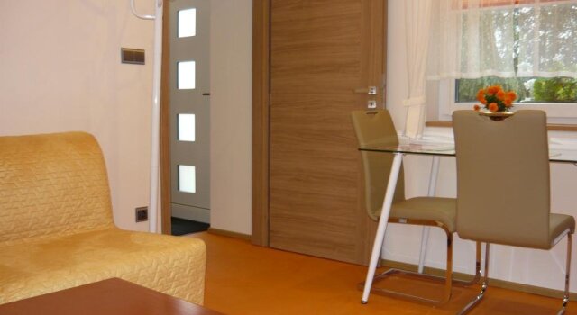 Apartments - Penzion Lena, Забронировать Апартаменты/квартира Градец-Кралове Краловеградецкий край