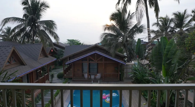 Вилла Foxoso Aaristo Baga Beach Resort