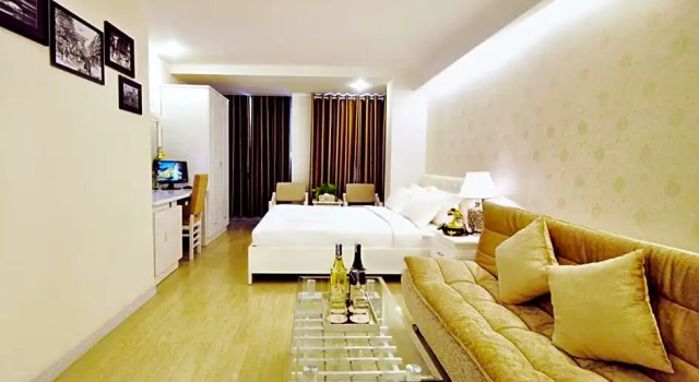 Люкс Standard A25 Hotel - 255 Le Thanh Ton