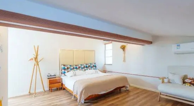 Люкс Дуплекс с видом на сад Lichuan Huajianyin Homestay