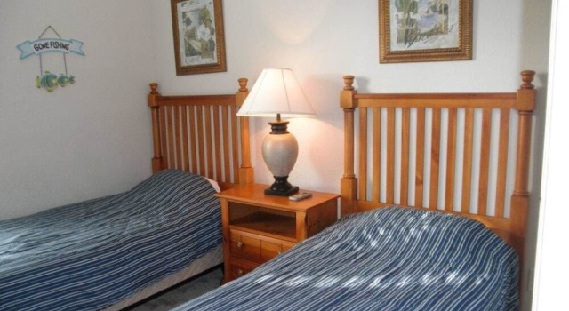 4 Br Villa - Trafalgar Village Sleeps 10 - Sfm 3158